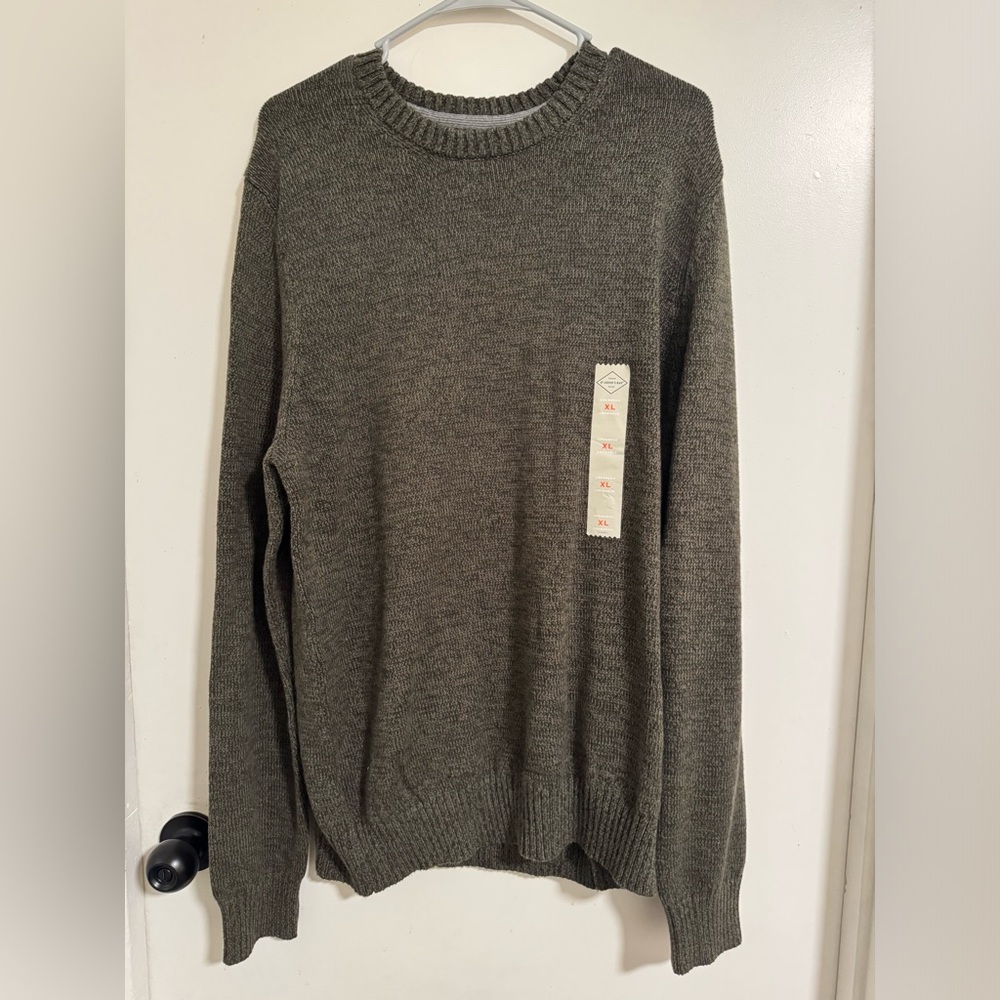 St Johns Bay Crew Neck Size XL